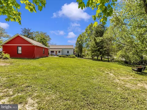 Exterior - 17925 Barnesville Rd, Barnesville, MD 20838 photo 16 of 16