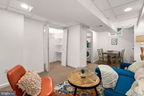 Living - 406 Whitestone Rd, Silver Spring, MD 20901 photo 4 of 5