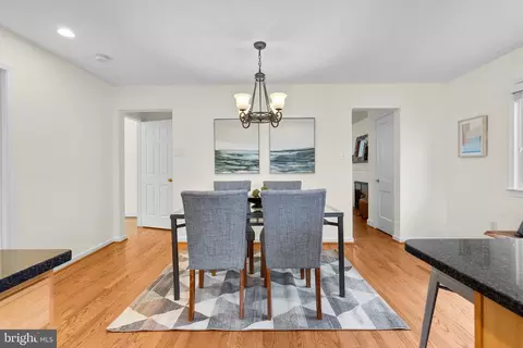Dining - 406 Whitestone Rd, Silver Spring, MD 20901 photo 3 of 4