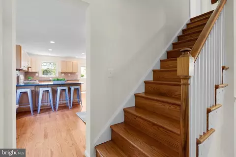 Entry Way - 406 Whitestone Rd, Silver Spring, MD 20901 photo 1 of 1