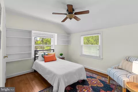Bedroom - 406 Whitestone Rd, Silver Spring, MD 20901 photo 5 of 9