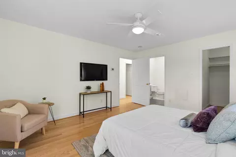 Bedroom - 406 Whitestone Rd, Silver Spring, MD 20901 photo 8 of 9
