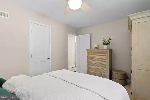 Bedroom - 405 Williamsburg Dr, Silver Spring, MD 20901 photo 6 of 6
