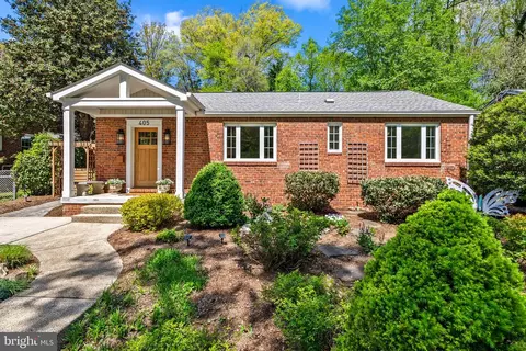 405 Williamsburg Dr, Silver Spring, MD 20901
