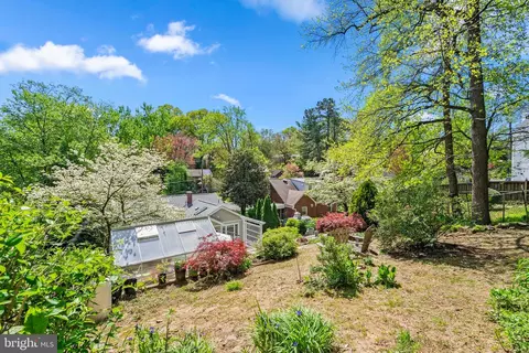 View/Area - 405 Williamsburg Dr, Silver Spring, MD 20901 photo 1 of 1