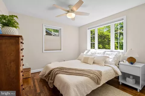 Bedroom - 405 Williamsburg Dr, Silver Spring, MD 20901 photo 3 of 6