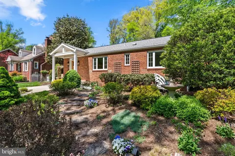 Exterior - 405 Williamsburg Dr, Silver Spring, MD 20901 photo 5 of 12