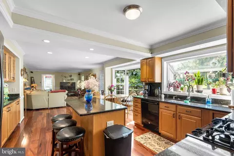 3301 Ashmore Ct, Olney, MD 20832 photo 12