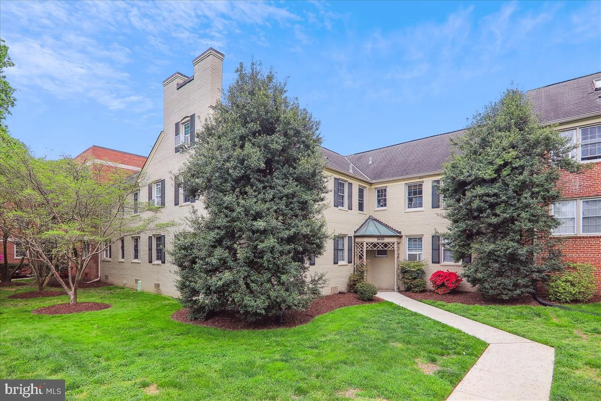 Exterior - 2410 Colston Dr #103, Silver Spring, MD 20910 photo 1 of 8
