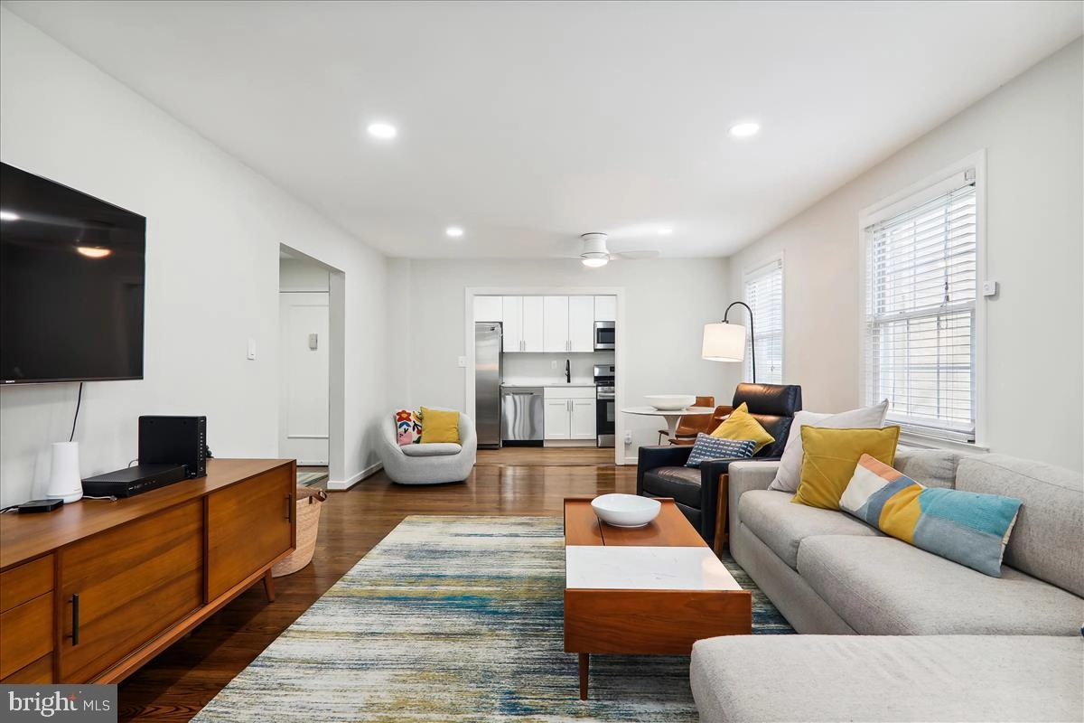 Living - 2410 Colston Dr #103, Silver Spring, MD 20910 photo 3 of 7