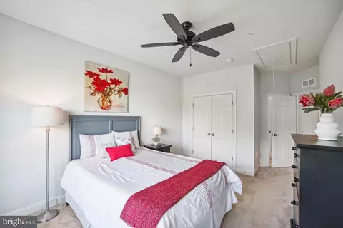 Bedroom - 17029 Hughes Rd, Poolesville, MD 20837 photo 3 of 10