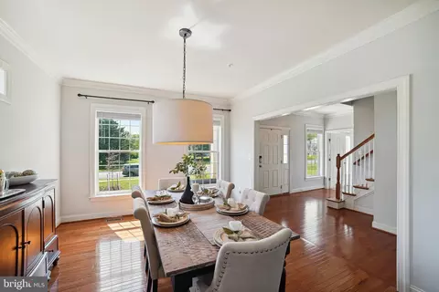 Dining - 17029 Hughes Rd, Poolesville, MD 20837 photo 1 of 2