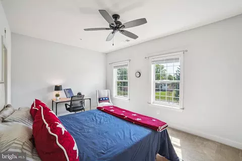 Bedroom - 17029 Hughes Rd, Poolesville, MD 20837 photo 4 of 10