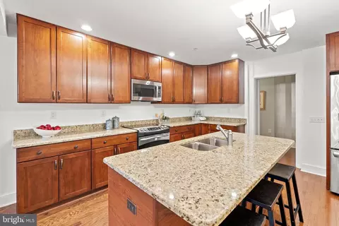 Kitchen - 9610 Dewitt Dr #B107, Silver Spring, MD 20910 photo 2 of 5