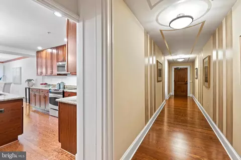 Entry Way - 9610 Dewitt Dr #B107, Silver Spring, MD 20910 photo 1 of 2