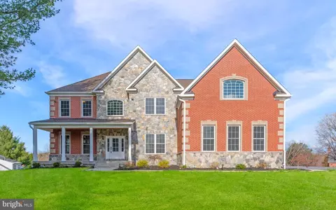 1809 Ednor Rd, Silver Spring, MD 20905