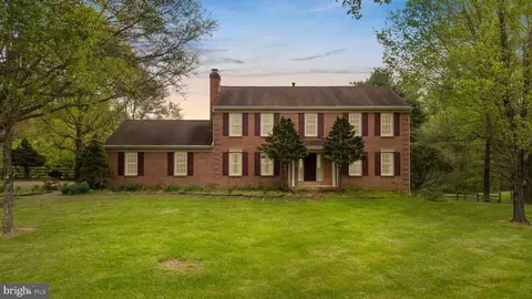 16811 Lehigh Dr, Sandy Spring, MD 20860