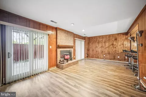 Living - 14357 Rosetree Ct, Silver Spring, MD 20906 photo 1 of 5