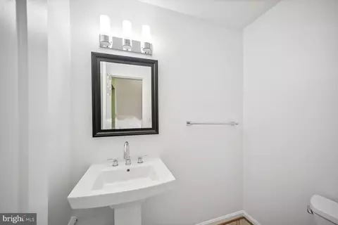 Bath - 14357 Rosetree Ct, Silver Spring, MD 20906 photo 1 of 4