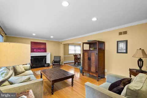 12816 Jingle Ln, Silver Spring, MD 20906 photo 4