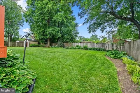 12816 Jingle Ln, Silver Spring, MD 20906 photo 42