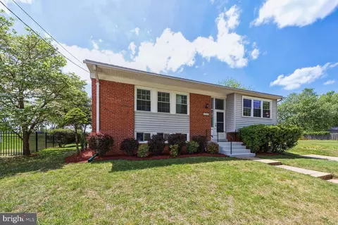 1131 Loxford Ter, Silver Spring, MD 20901 photo 2