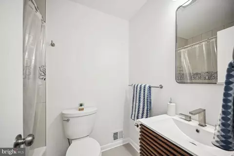 1131 Loxford Ter, Silver Spring, MD 20901 photo 10