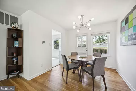 1131 Loxford Ter, Silver Spring, MD 20901 photo 6