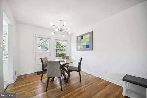 1131 Loxford Ter, Silver Spring, MD 20901 photo 5