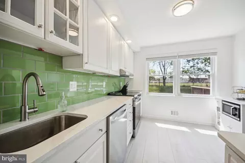 1131 Loxford Ter, Silver Spring, MD 20901 photo 8