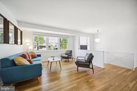 1131 Loxford Ter, Silver Spring, MD 20901