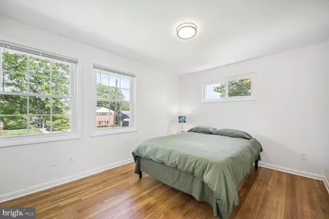 1131 Loxford Ter, Silver Spring, MD 20901 photo 11