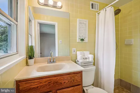 1507 Ladd St, Silver Spring, MD 20902 photo 21