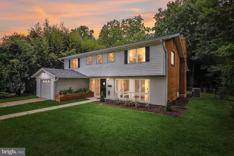 1507 Ladd St, Silver Spring, MD 20902