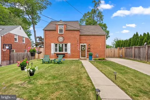 1013 Carson St, Silver Spring, MD 20901