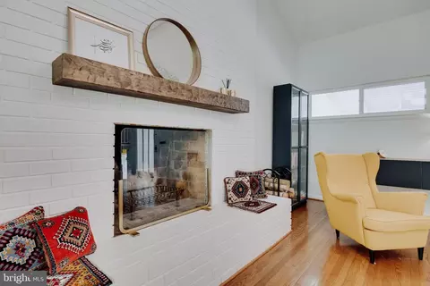 217 Hillsboro Dr, Silver Spring, MD 20902 photo 7
