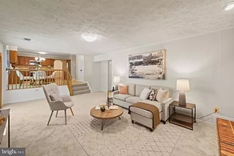 Living - 13713 Castle Cliff Way, Silver Spring, MD 20904 photo 13 of 13
