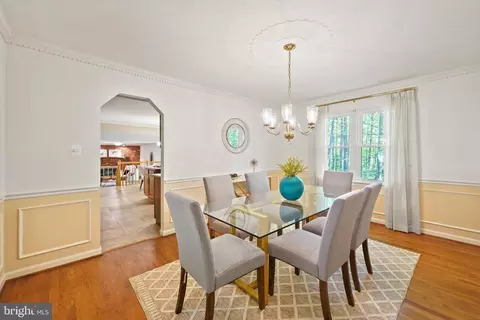 Dining - 13713 Castle Cliff Way, Silver Spring, MD 20904 photo 3 of 5