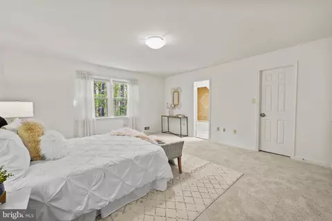 Bedroom - 13713 Castle Cliff Way, Silver Spring, MD 20904 photo 7 of 8