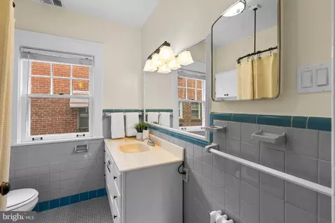 720 Easley St, Silver Spring, MD 20910 photo 20