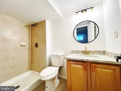 2711 Newton St, Silver Spring, MD 20902 photo 11