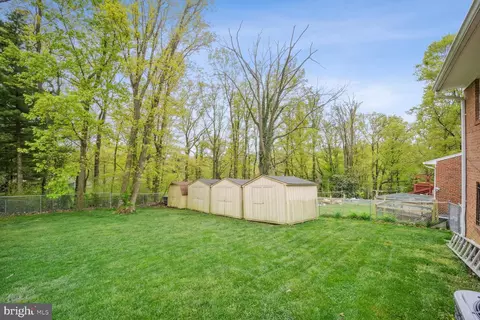 Exterior - 2017 Forest Dale Dr, Silver Spring, MD 20903 photo 7 of 9
