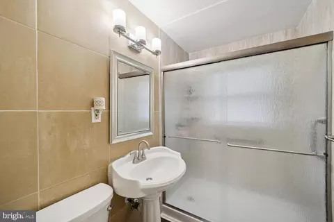 Bath - 2017 Forest Dale Dr, Silver Spring, MD 20903 photo 3 of 4