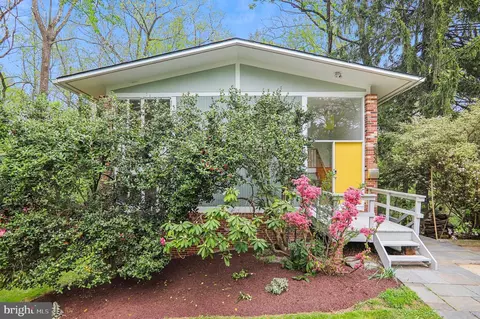 Exterior - 3934 Rickover Rd, Silver Spring, MD 20902 photo 2 of 11