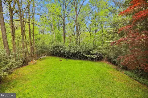 Exterior - 3934 Rickover Rd, Silver Spring, MD 20902 photo 9 of 11