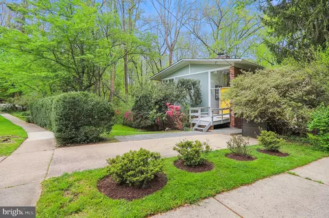 3934 Rickover Rd, Silver Spring, MD 20902
