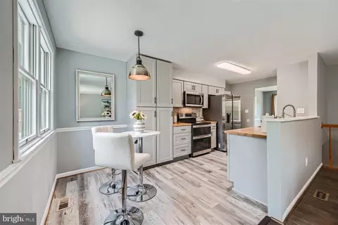 Kitchen - 10400 Windfall Ct, Damascus, MD 20872 photo 6 of 6