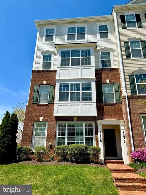 22902 Newcut Rd #3172, Clarksburg, MD 20871