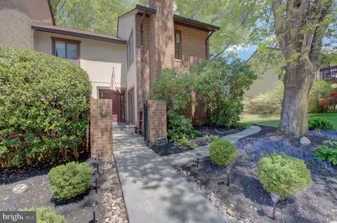 20419 Meadow Pond Pl, Montgomery Village, MD 20886