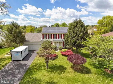 14 Morningwood Ct, Olney, MD 20832